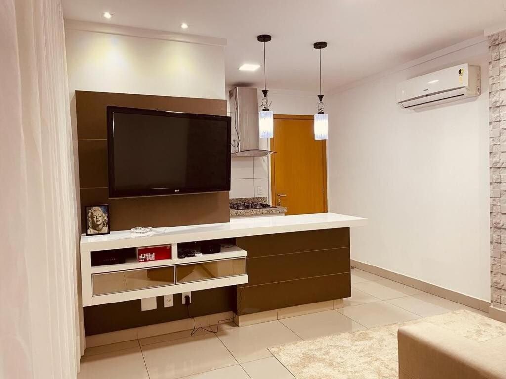 2 Qts.| 4 Hosp. | Ao Lado Do Goiania Shopping Apartment Екстериор снимка