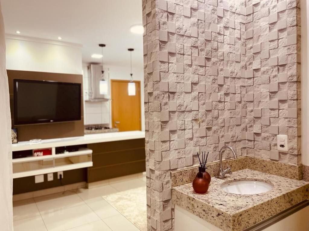2 Qts.| 4 Hosp. | Ao Lado Do Goiania Shopping Apartment Екстериор снимка